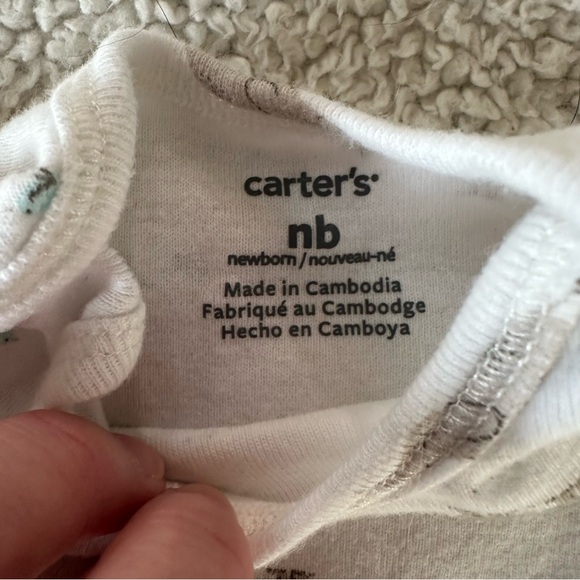 Bundle of Newborn Onsies - Picture 7 of 14